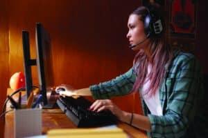 RIG700 Lifestyle Bedroom 02 PLTQ42018 print cmyk https://staging.mkaugaming.com/rig-700-wireless-gaming-headset-takes-ultra-lightweight-to-the-next-level-2/