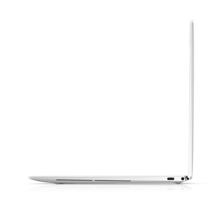 MKAU Gift Guide 2020 34 XPS 13 white open left https://staging.mkaugaming.com/christmas-gift-guide-2020/