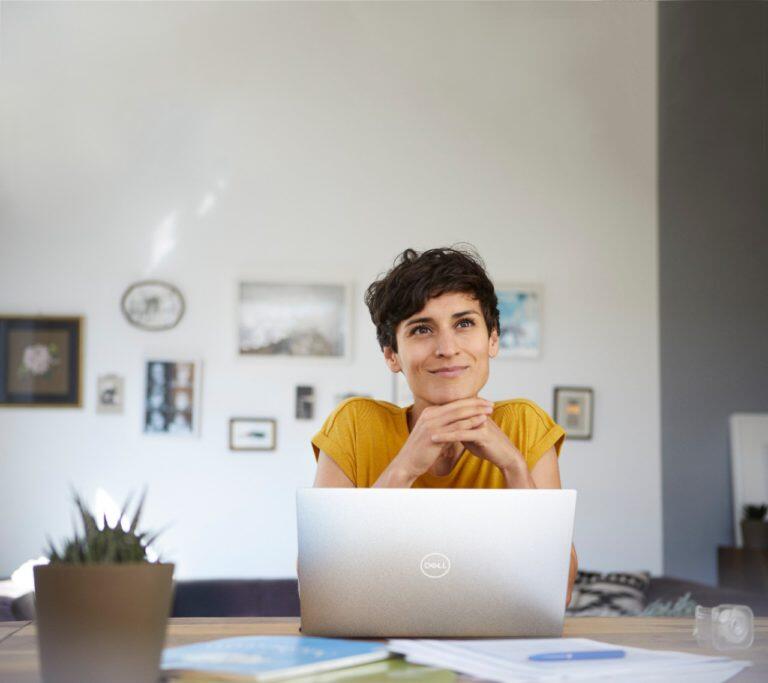 MKAU Gift Guide 2020 125 getty 1092323308 with xs9300nt 1280x1280 1 https://staging.mkaugaming.com/christmas-gift-guide-2020/