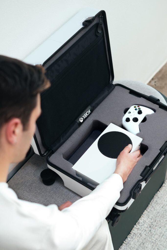 Xbox Celebrates Microsoft Flight Simulator On Console With The Ultimate Portable Gaming Hub 2 2021 07 22 00047 https://staging.mkaugaming.com/xbox-celebrates-microsoft-flight-simulator-on-console-with-the-ultimate-portable-gaming-hub/