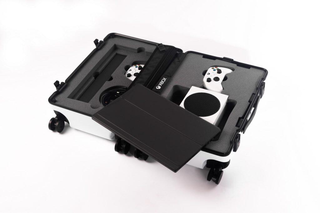 Xbox Celebrates Microsoft Flight Simulator On Console With The Ultimate Portable Gaming Hub 9 2021 07 22 00058 https://staging.mkaugaming.com/xbox-celebrates-microsoft-flight-simulator-on-console-with-the-ultimate-portable-gaming-hub/