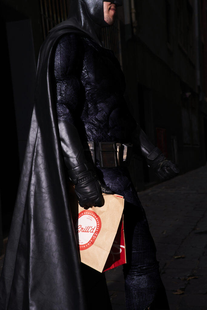 GRILL’D Unveil Bruce Wayne Inspired Burger To Celebrate The Film Release Of ‘THE BATMAN’. 1 Grilld BW 0298 https://staging.mkaugaming.com/grilld-unveil-bruce-wayne-inspired-burger-to-celebrate-the-film-release-of-the-batman/