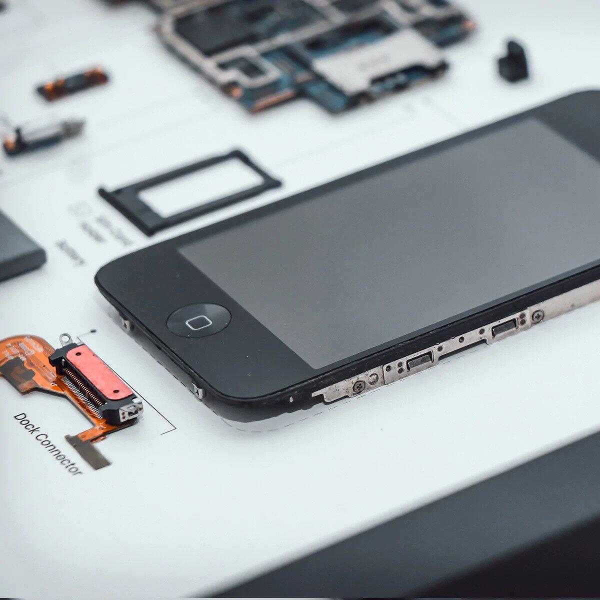 Xreart Disassembled Framed Artwork (iPhone 3G) - Review 2 ezgif 1 b7d3e1ddb3 https://staging.mkaugaming.com/all-review-list/xreart-disassemble-framed-artwork-iphone-3g-review/