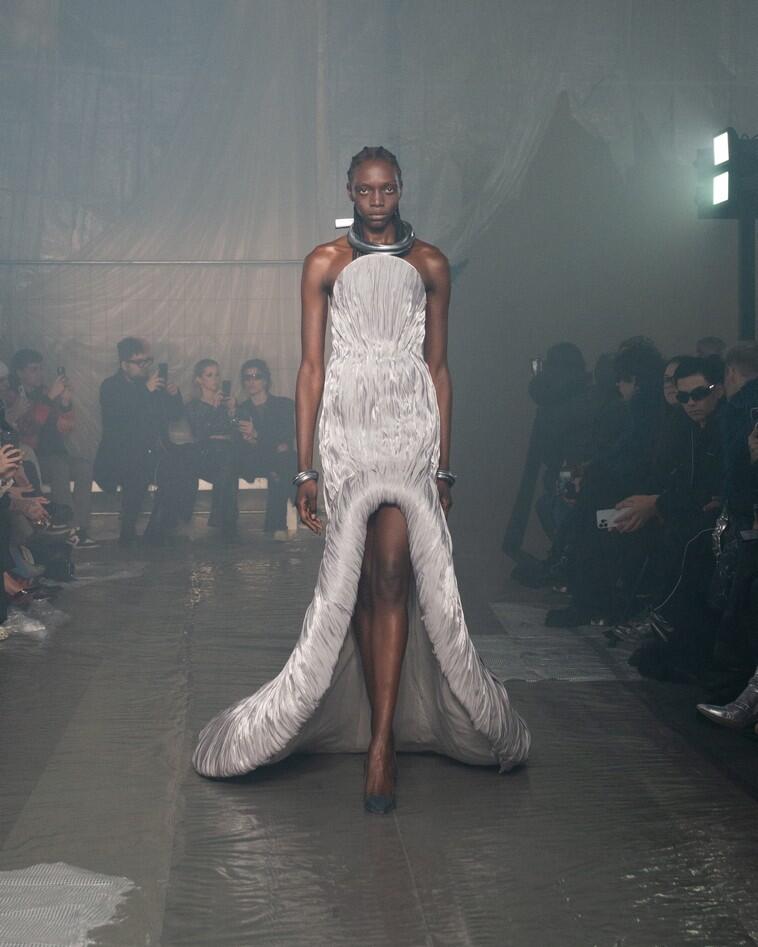 Innovative Fashion Meets The Diablo Universe In A New Partnership With Han Kjøbenhavn 2 2023 02 25 00037 https://staging.mkaugaming.com/innovative-fashion-meets-the-diablo-universe-in-a-new-partnership-with-han-kjobenhavn/