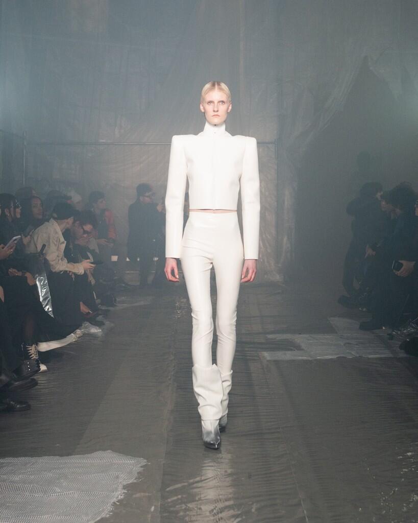 Innovative Fashion Meets The Diablo Universe In A New Partnership With Han Kjøbenhavn 3 2023 02 25 00039 https://staging.mkaugaming.com/innovative-fashion-meets-the-diablo-universe-in-a-new-partnership-with-han-kjobenhavn/