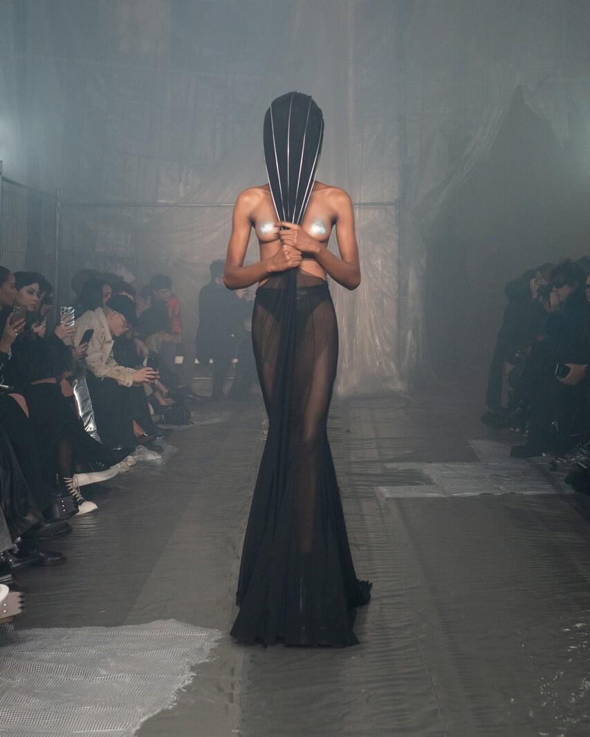 Innovative Fashion Meets The Diablo Universe In A New Partnership With Han Kjøbenhavn 22 2023 02 27 00040 https://staging.mkaugaming.com/innovative-fashion-meets-the-diablo-universe-in-a-new-partnership-with-han-kjobenhavn/