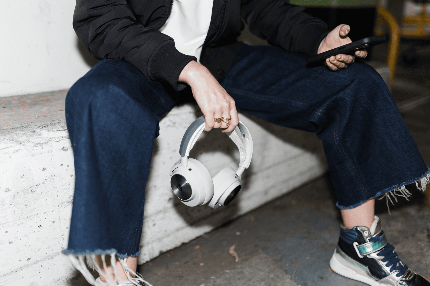 SteelSeries Unveils The White Arctis Nova Pro Series 2 2024 05 01 00010 https://staging.mkaugaming.com/steelseries-unveils-the-white-arctis-nova-pro-series/