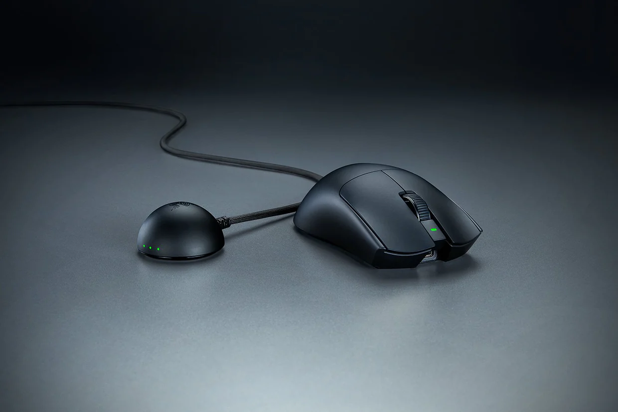 https medias p1.phoenix.razer .com sys master phoenix images container h7a h5c 10038664921118 260324 viper v4 pro black 1500x1000 1 2 https://staging.mkaugaming.com/all-review-list/razer-viper-v4-pro-gaming-mouse-hardware-review/